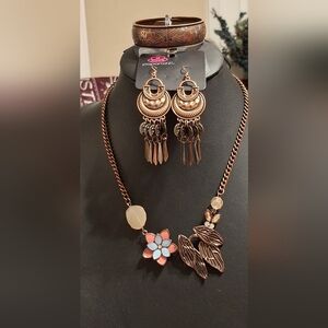 Paparazzi Copper Necklace with Floral and Leaf Accents